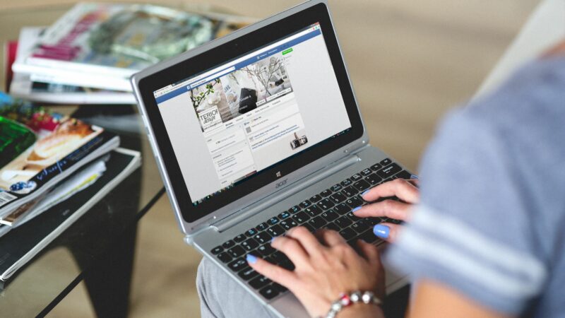 Soziale Medien oder Website : Worin sollten Sie zuerst investieren, um Ihr Business zu entwickeln?